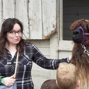 Meet your Posher, Caitlynn